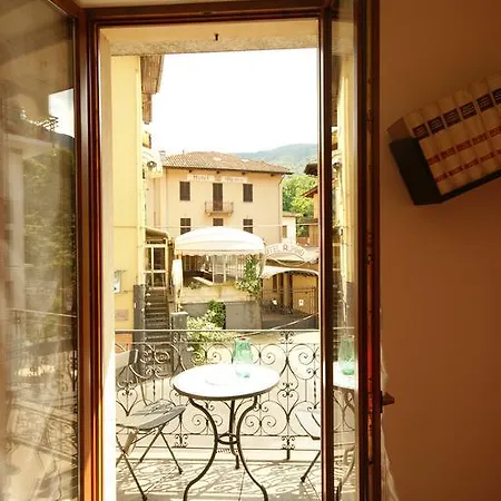 Schubert Peter Apartamento
